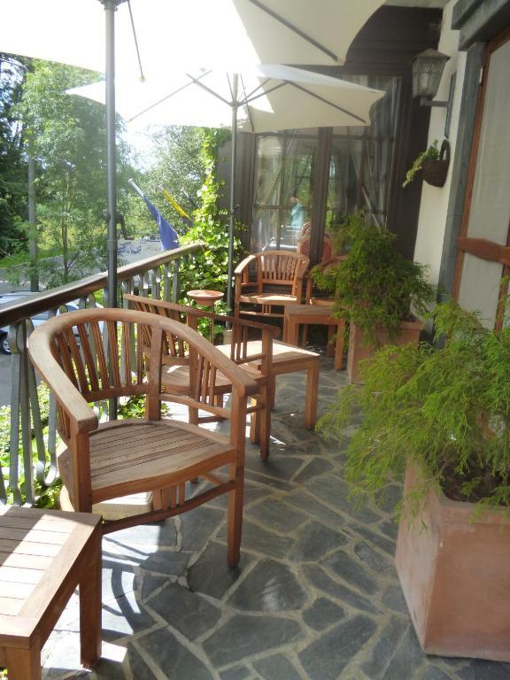 Chalet Sur Lesse Hotel Maissin Exterior foto