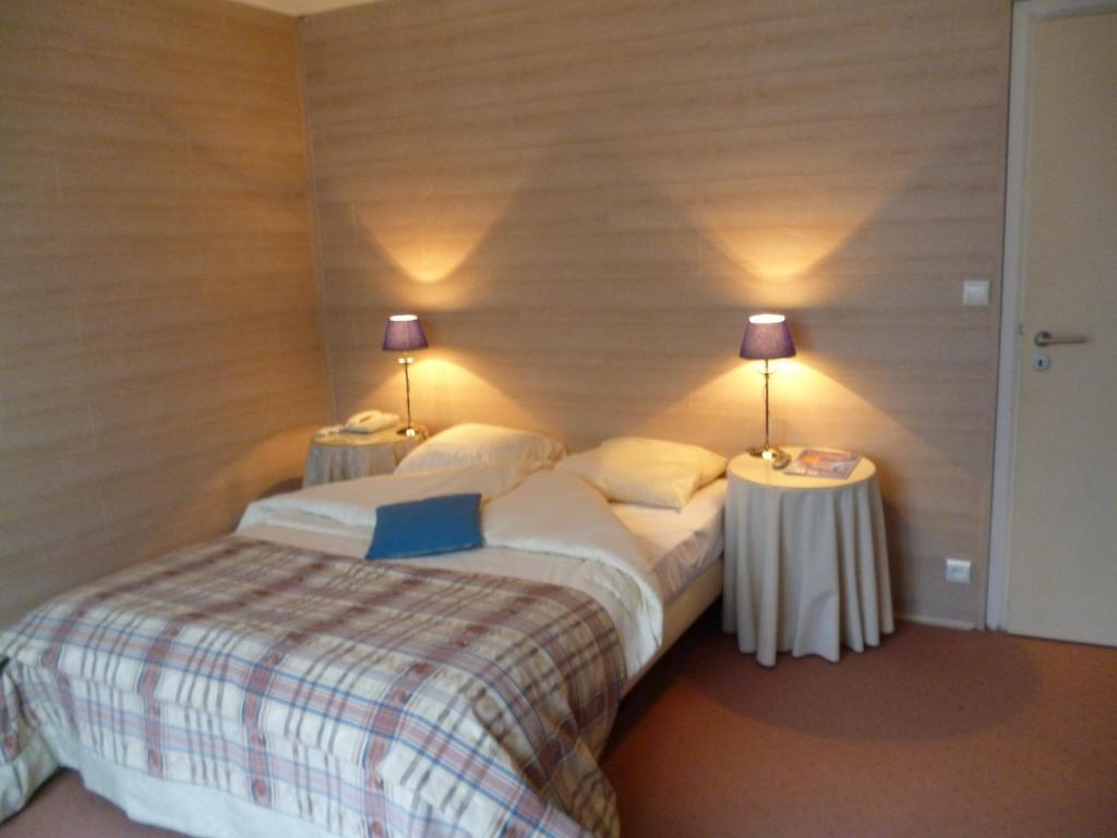 Chalet Sur Lesse Hotel Maissin Quarto foto