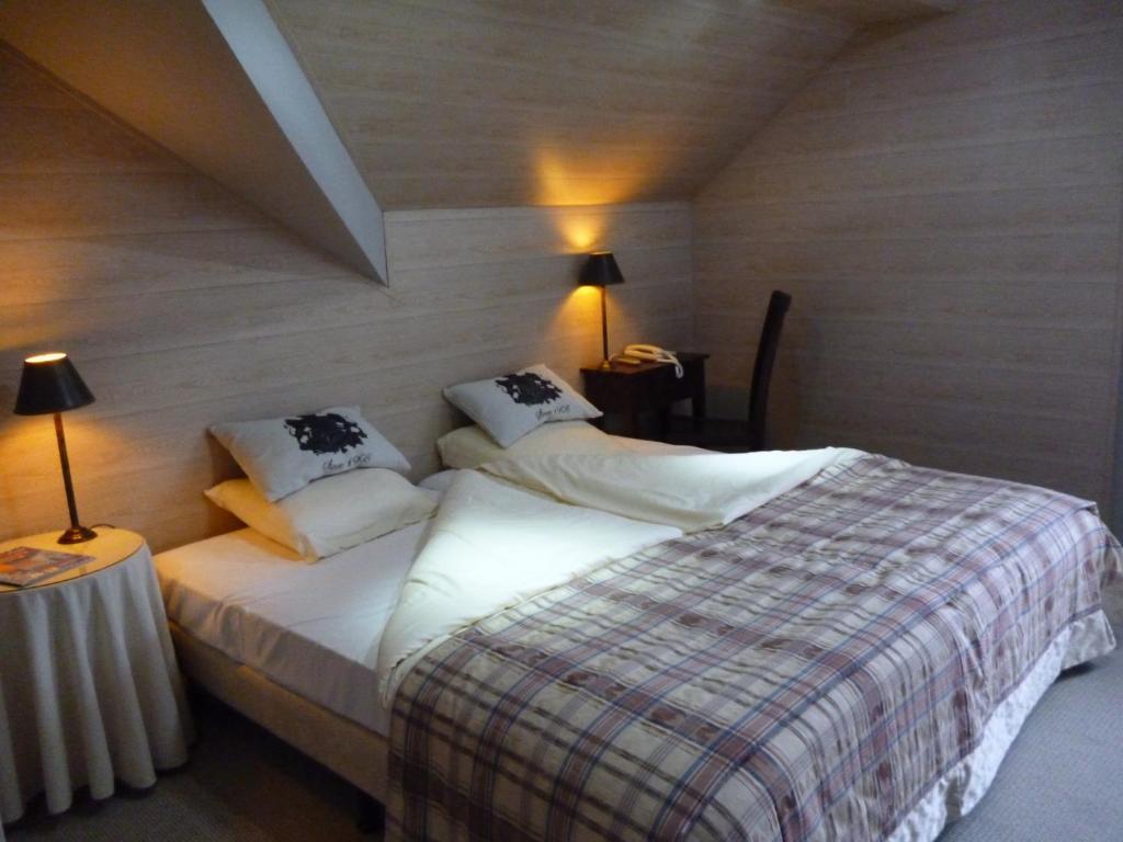 Chalet Sur Lesse Hotel Maissin Quarto foto